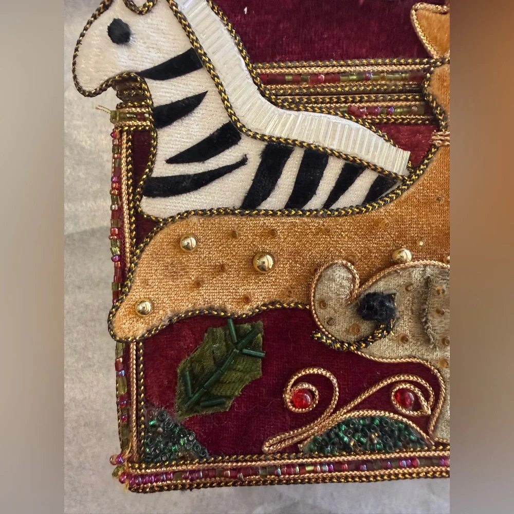 Mary Francis Beaded  Zoo Box Crossbody Purse Rare HTF Adorable Unique Designer - Picture 2 of 6